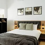 Apartment 3 - New Building & Parking *