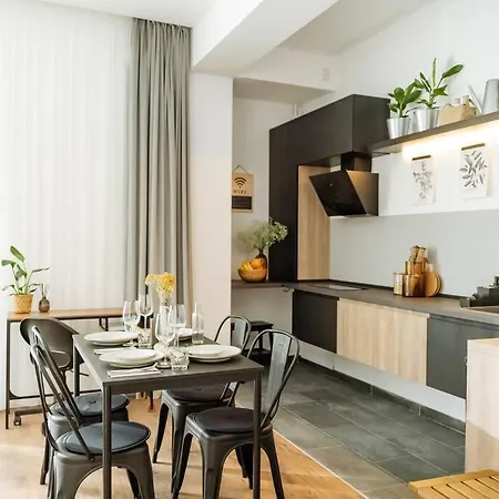 3 - New Building & Parking * Bucarest