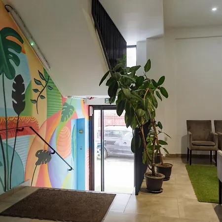 3 - New Building & Parking בוקרשט