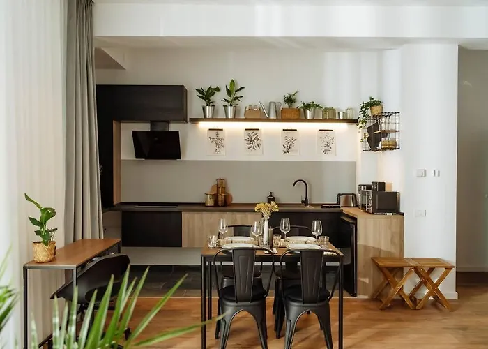 3 - New Building & Parking Apartamento