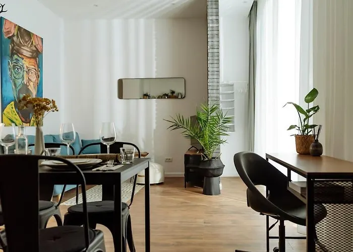 Apartment 3 - New Building & Parking