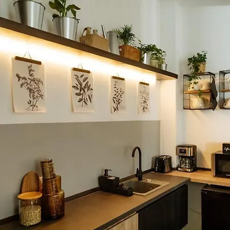 3 - New Building & Parking Apartman