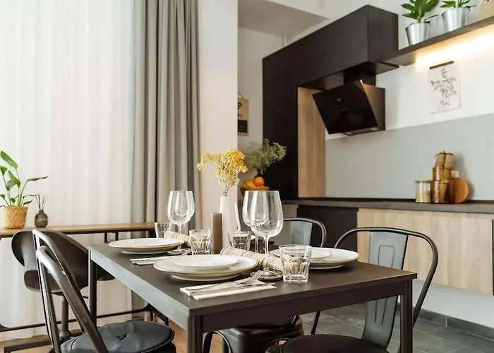 Апартаменти 3 - New Building & Parking Бухарест